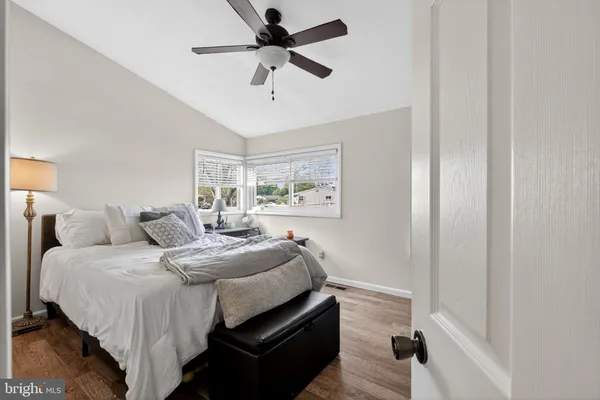 $330,000 | 525 North Coles Avenue, Maple Shade, NJ 08052