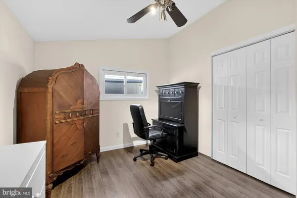 $330,000 | 525 North Coles Avenue, Maple Shade, NJ 08052