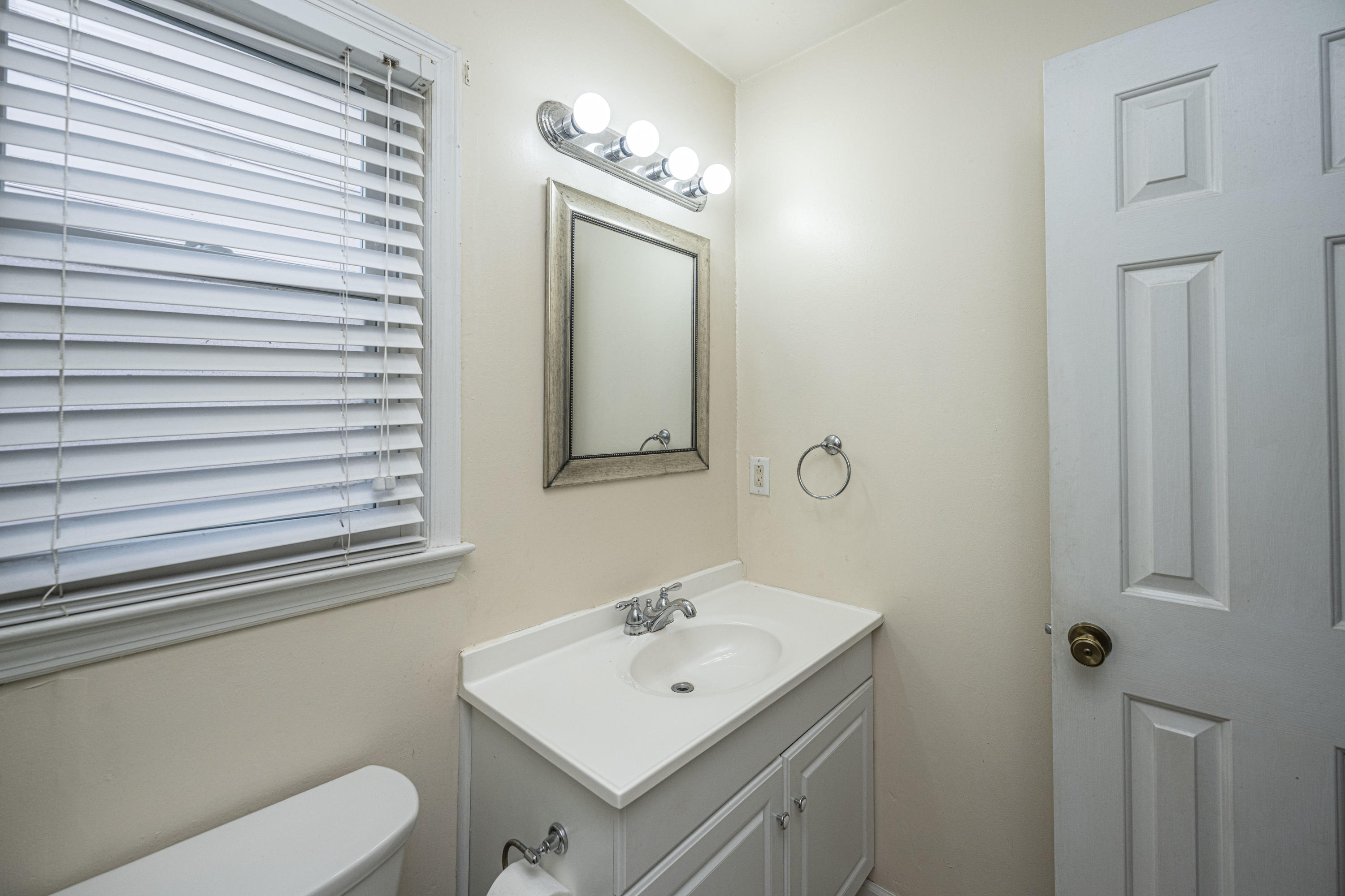 317 Hamlet Road Summerville, SC 29485 - Photo 26 of 40 317HamletRd27