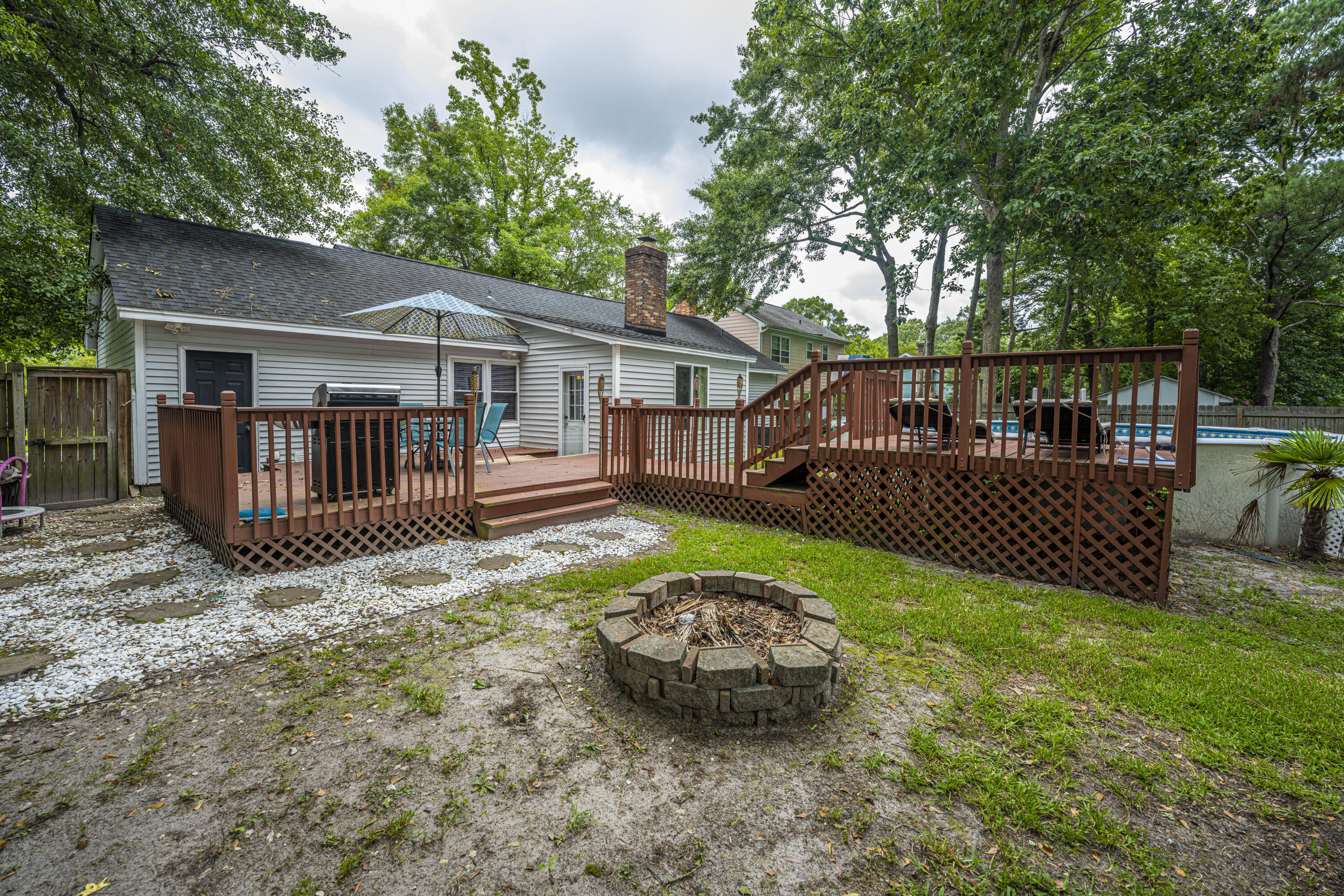317 Hamlet Road Summerville, SC 29485 - Photo 33 of 40 317HamletRd34