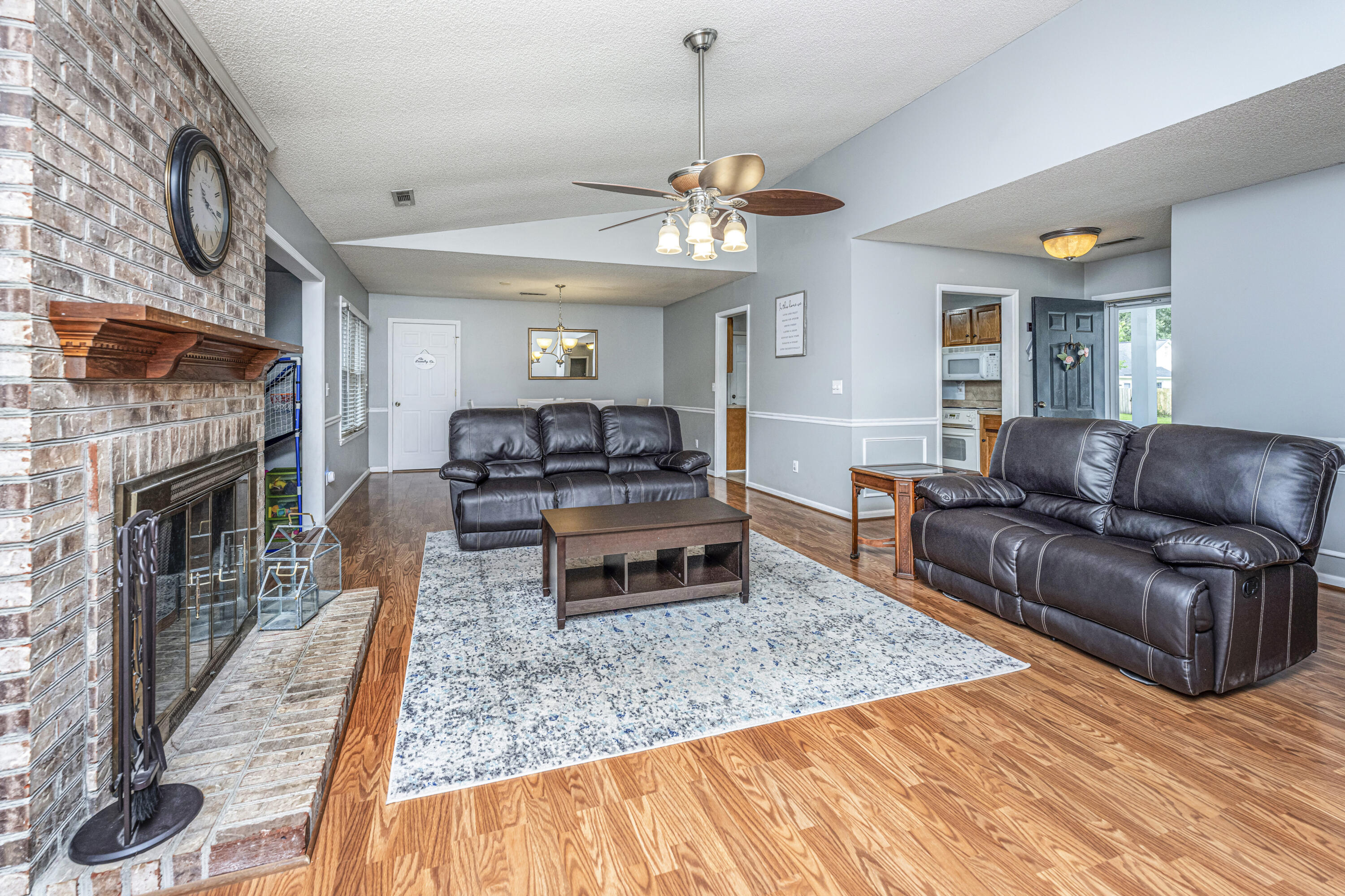 317 Hamlet Road Summerville, SC 29485 - Photo 7 of 40 317HamletRd08