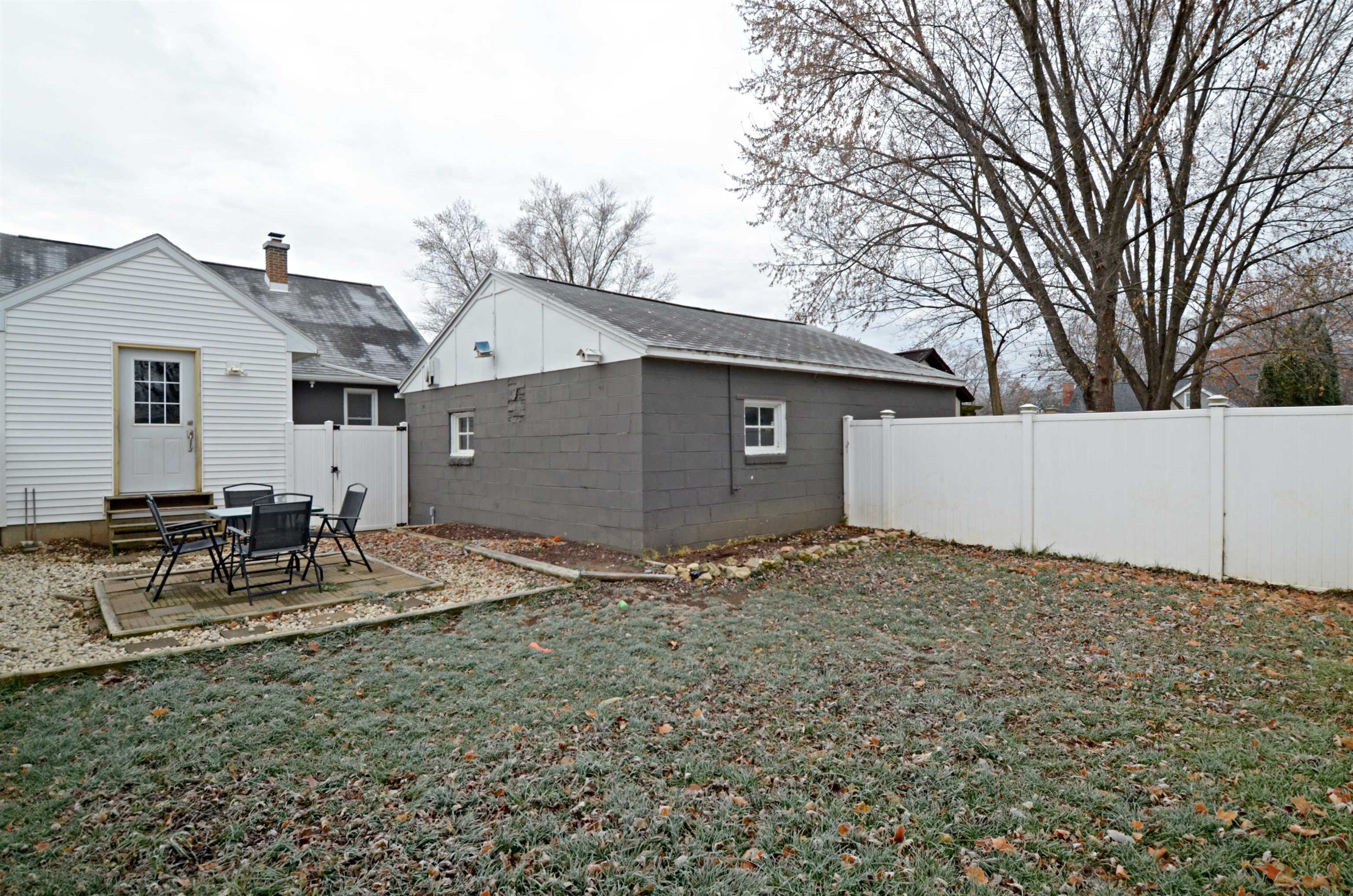 60 Grand Prairie Prairie du Sac, WI 53578 - Photo 33 of 37