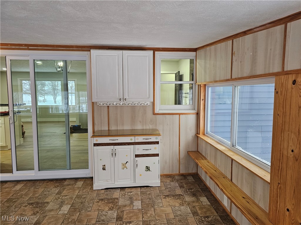 16970 Hosmer Road Middlefield, OH 44062 - Photo 15 of 32 Gallery Image 15