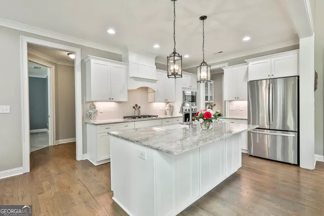 $999,900 | 459 North Cove Drive, Newnan, GA 30263