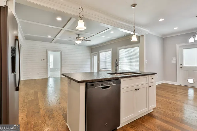 $999,900 | 459 North Cove Drive, Newnan, GA 30263