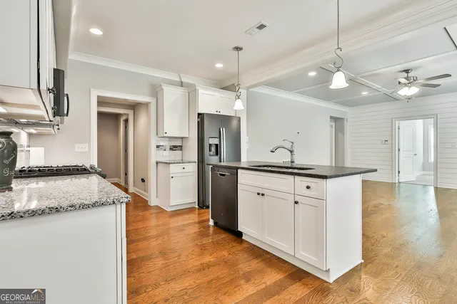 $999,900 | 459 North Cove Drive, Newnan, GA 30263