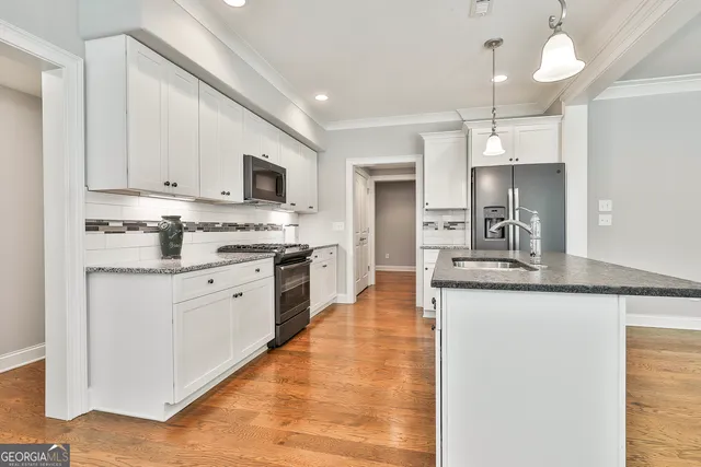 $999,900 | 459 North Cove Drive, Newnan, GA 30263