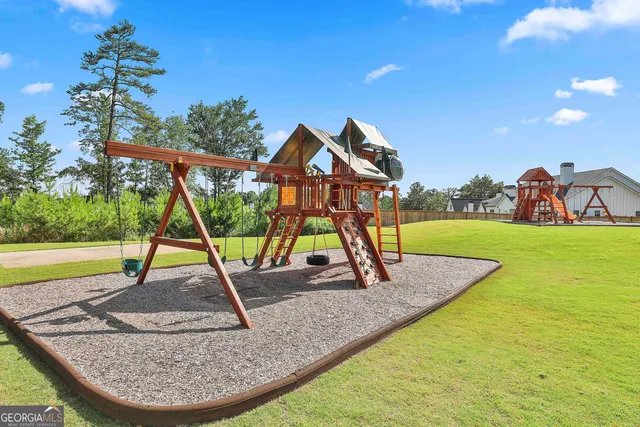 $999,900 | 459 North Cove Drive, Newnan, GA 30263