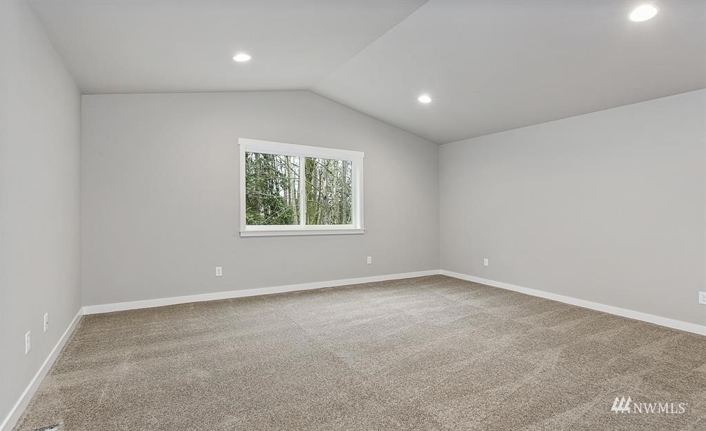 4075 Degraff Road Oak Harbor, WA 98277 - Photo 14 of 20 Gallery Image 14