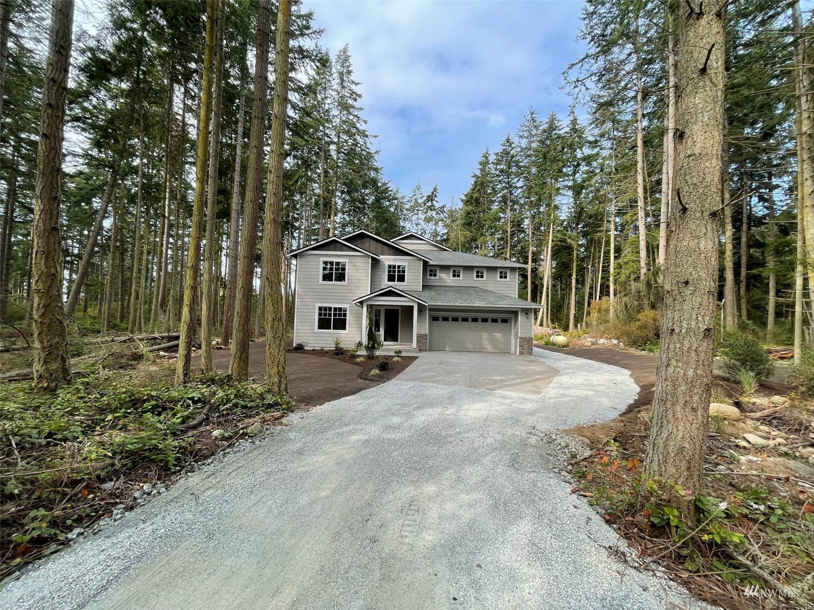 4075 Degraff Road Oak Harbor, WA 98277 - Photo 2 of 20 Gallery Image 2