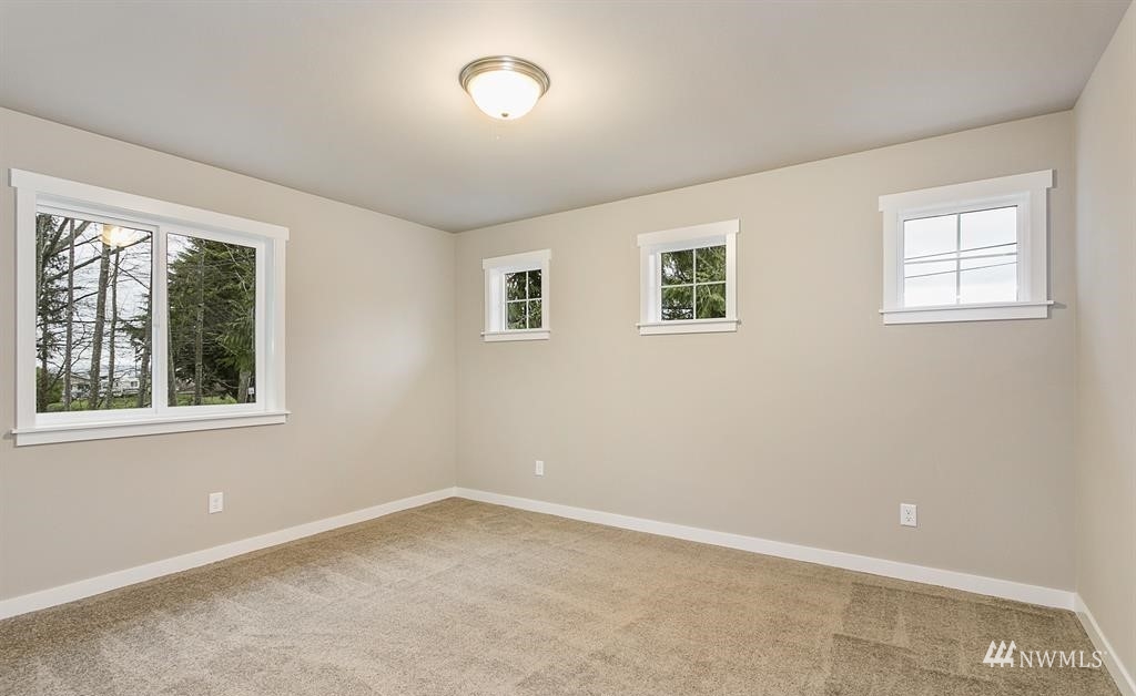 4075 Degraff Road Oak Harbor, WA 98277 - Photo 7 of 20 Gallery Image 7