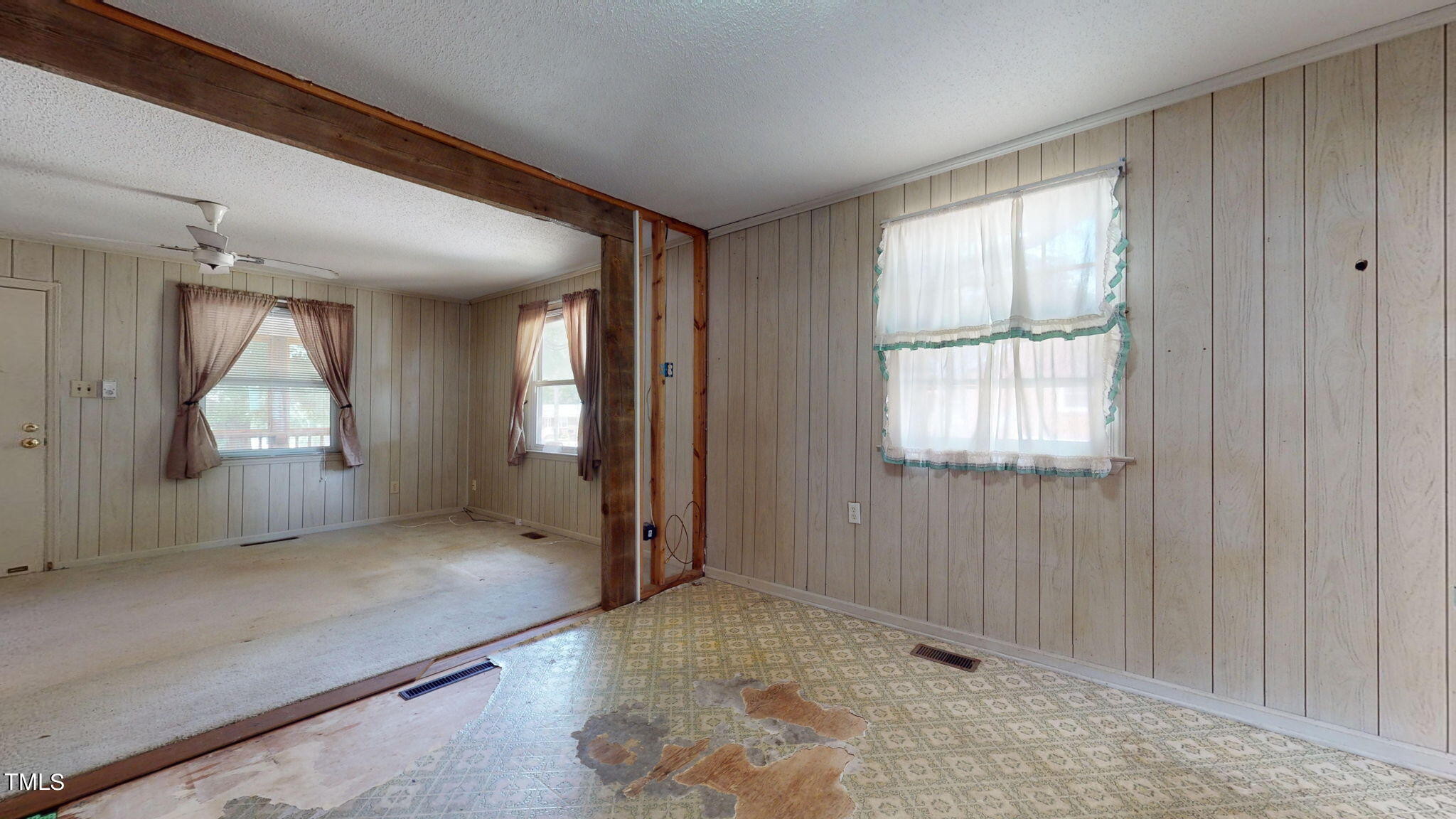 5209 Old Stage Road Raleigh, NC 27603 - Photo 15 of 34 Mud Room