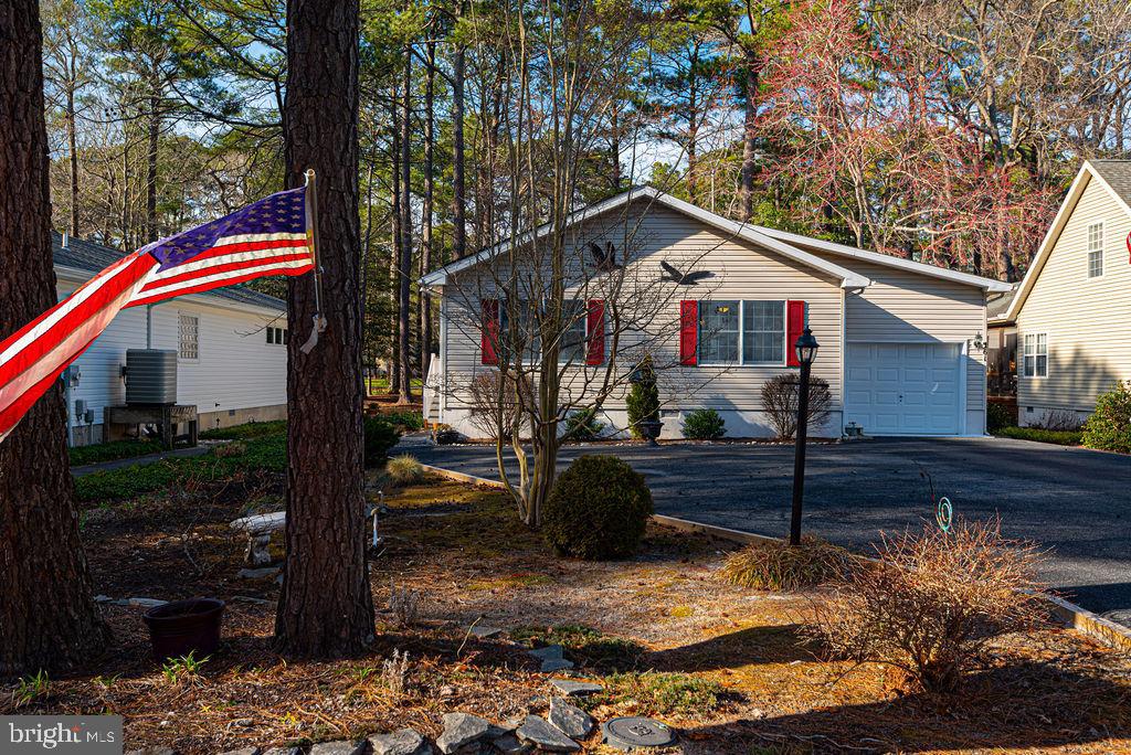 261 Windjammer Road Ocean Pines, MD 21811 - Photo 2 of 87 Stunning Home!