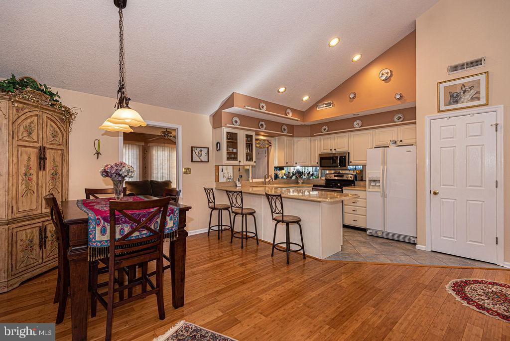 261 Windjammer Road Ocean Pines, MD 21811 - Photo 8 of 87 Breakfast bar