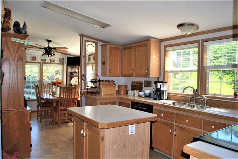 181 Zeigler Road Rochester, PA 15074 - Photo 10 of 24
