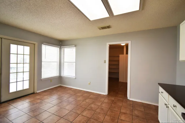 $2,150 | 8503 Chelsea Park, San Antonio, TX 78251