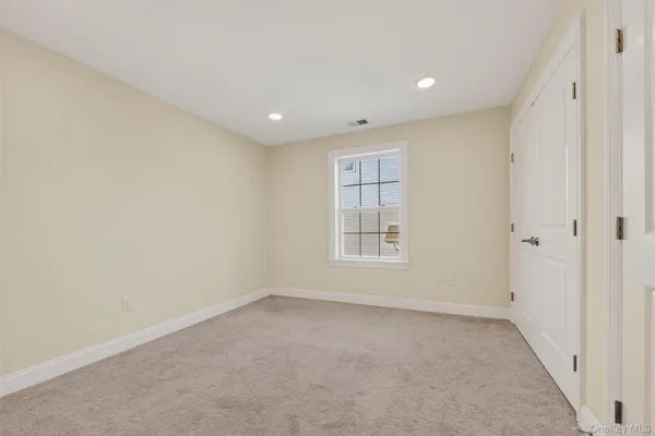 $4,200 | 402 Sacandaga Loop, Wappingers Falls, NY 12590