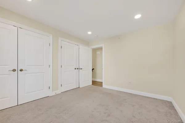 $4,200 | 402 Sacandaga Loop, Wappingers Falls, NY 12590