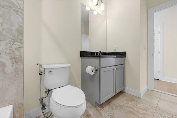 $4,200 | 402 Sacandaga Loop, Wappingers Falls, NY 12590