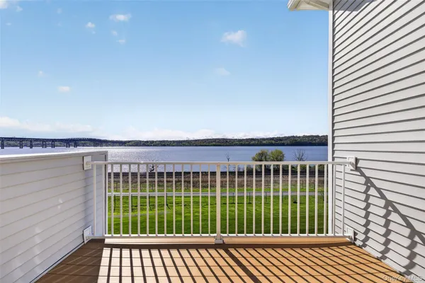 $4,200 | 402 Sacandaga Loop, Wappingers Falls, NY 12590