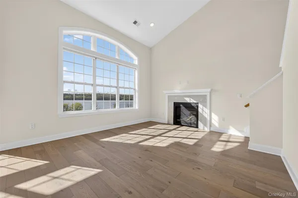 $4,200 | 402 Sacandaga Loop, Wappingers Falls, NY 12590