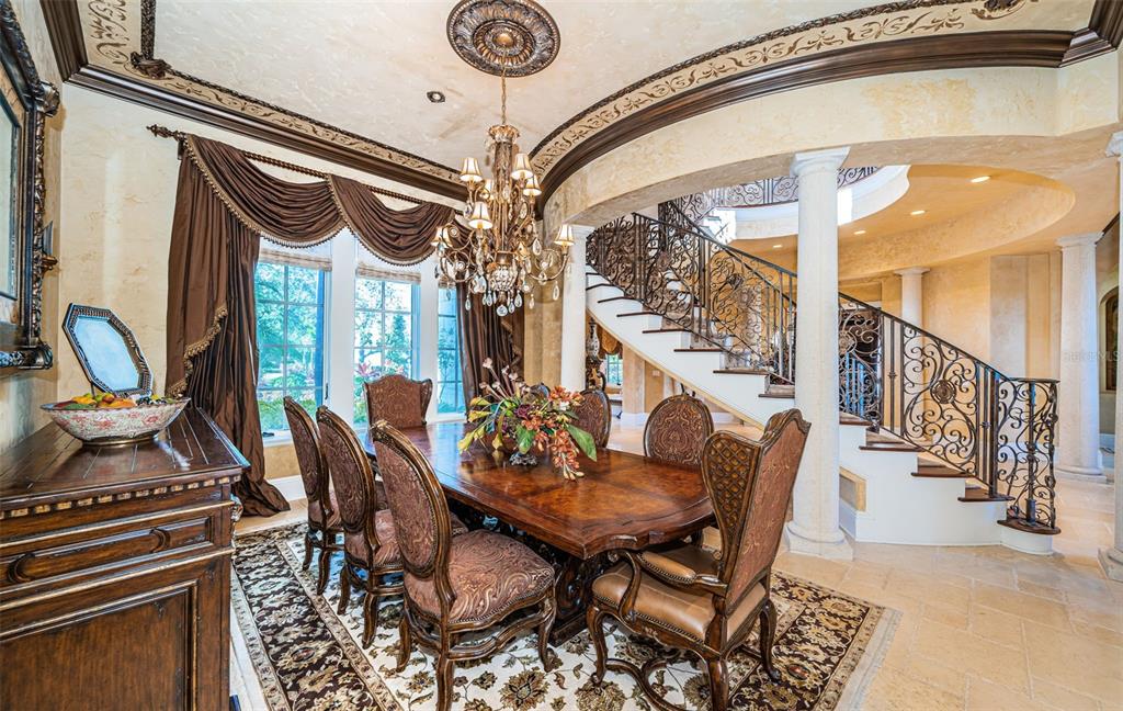9209 Silverthorn Road Seminole, FL 33777 - Photo 13 of 90 Gallery Image 13