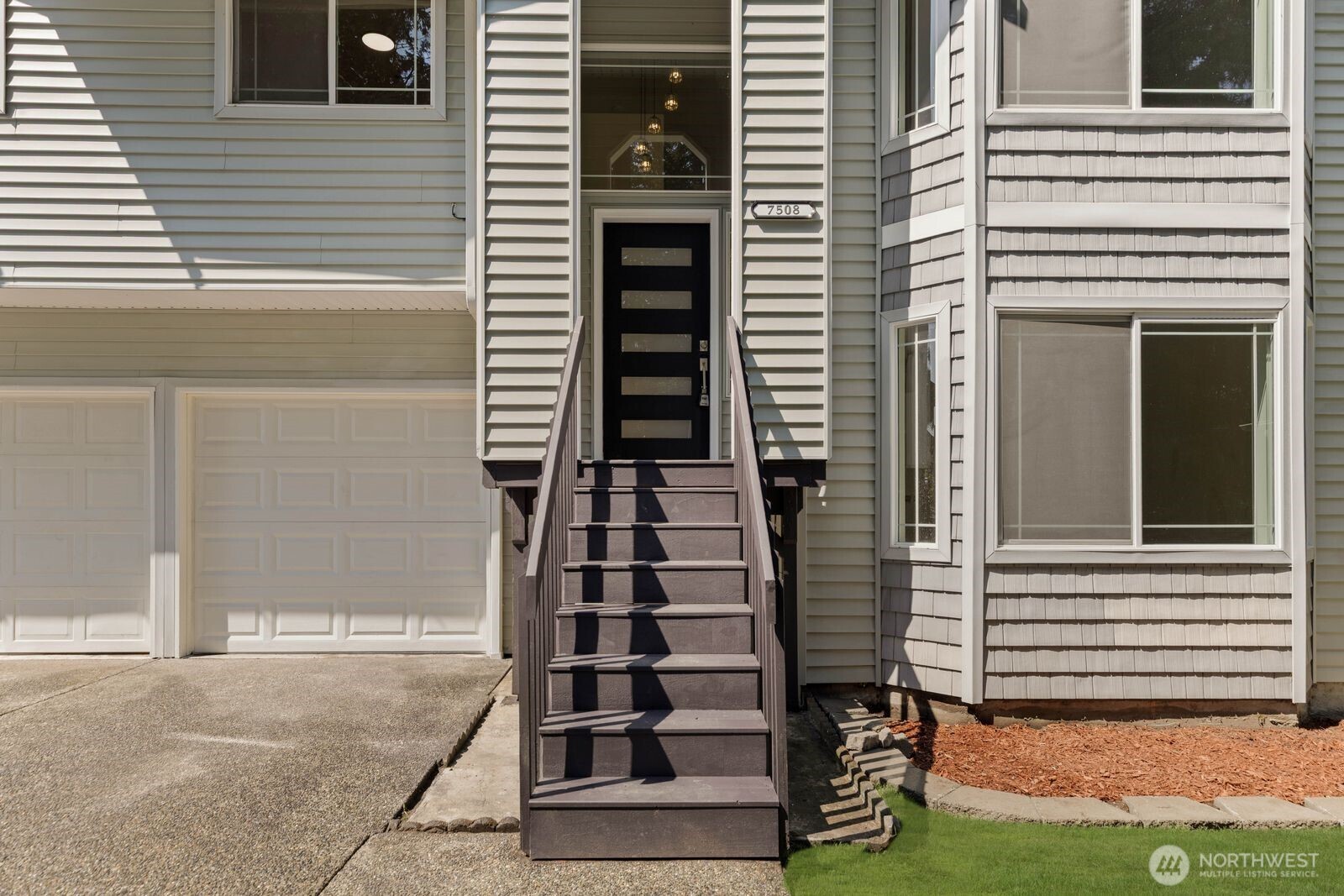 7508 Tyee Road Everett, WA 98203 - Photo 3 of 34 Gallery Image 3