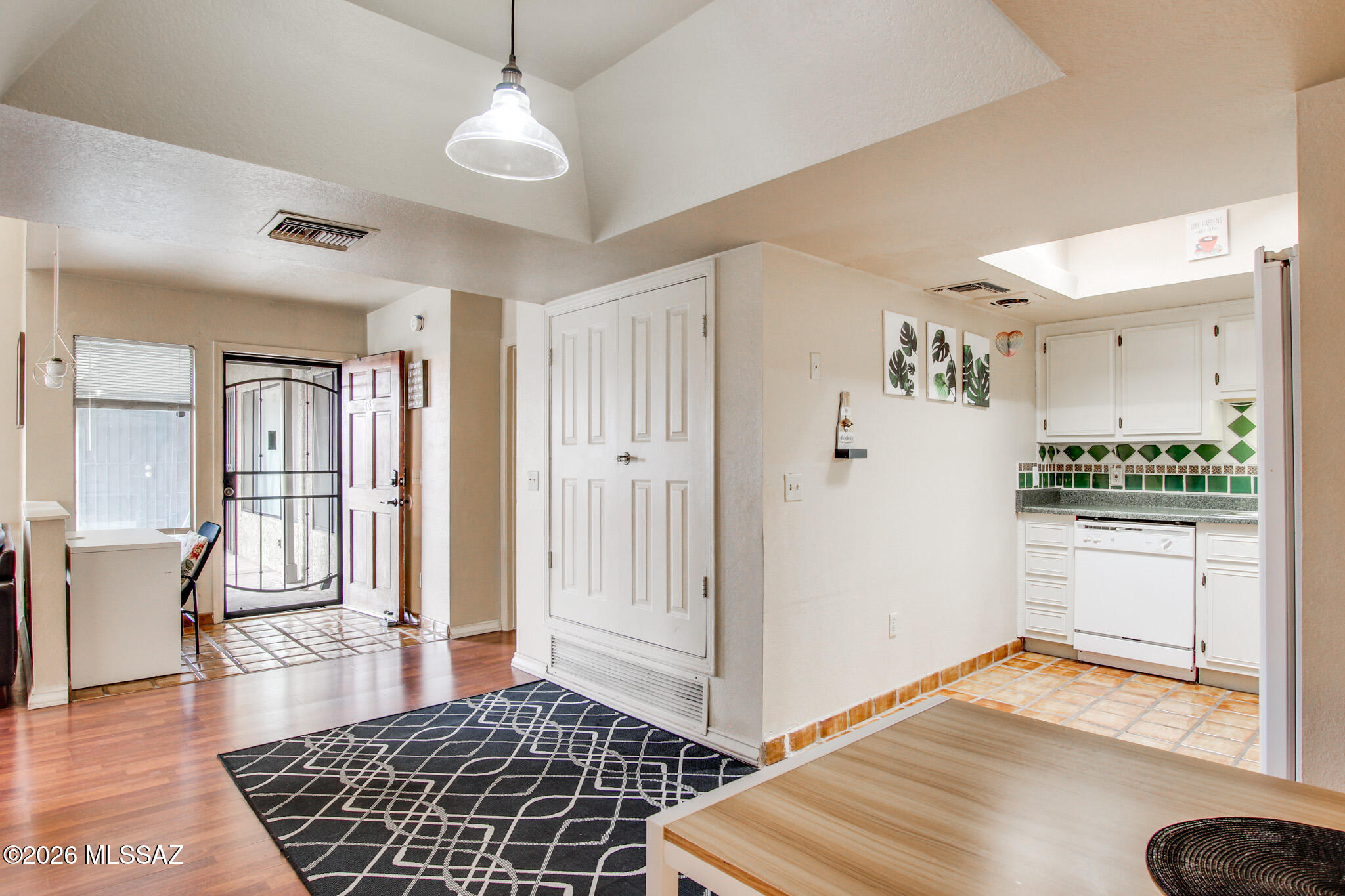 8255 North Oracle Road Tucson, AZ 85704 - Photo 3 of 40