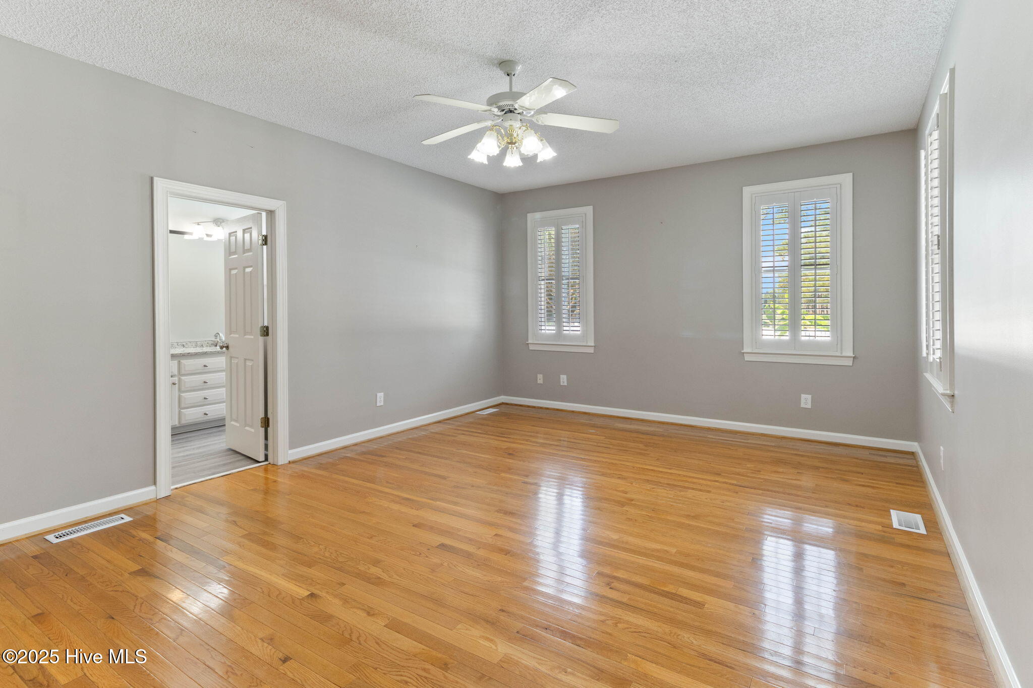 2198 Bill Hooks Road Whiteville, NC 28472 - Photo 26 of 56 Main Level