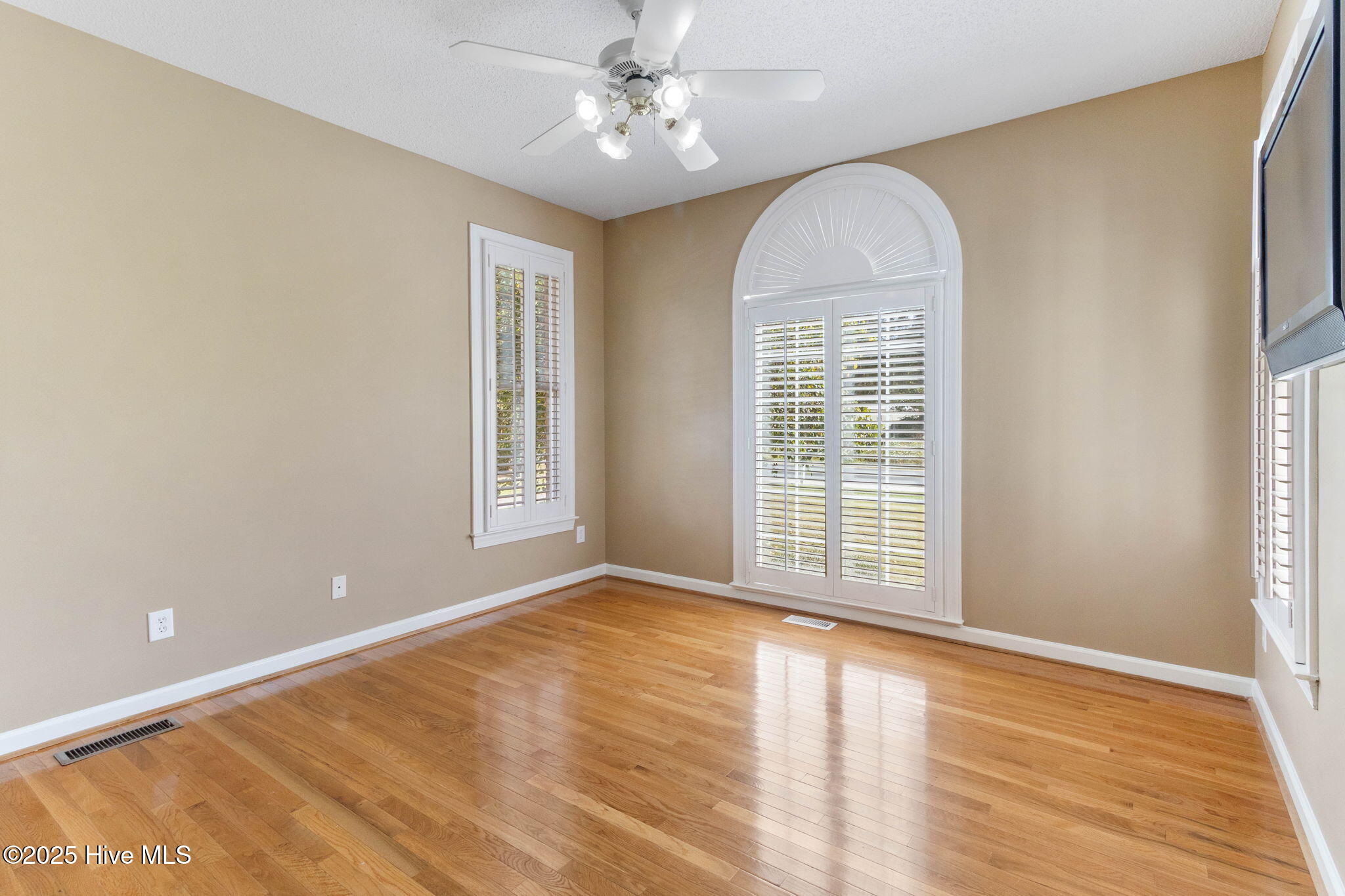 2198 Bill Hooks Road Whiteville, NC 28472 - Photo 32 of 56 Main Level