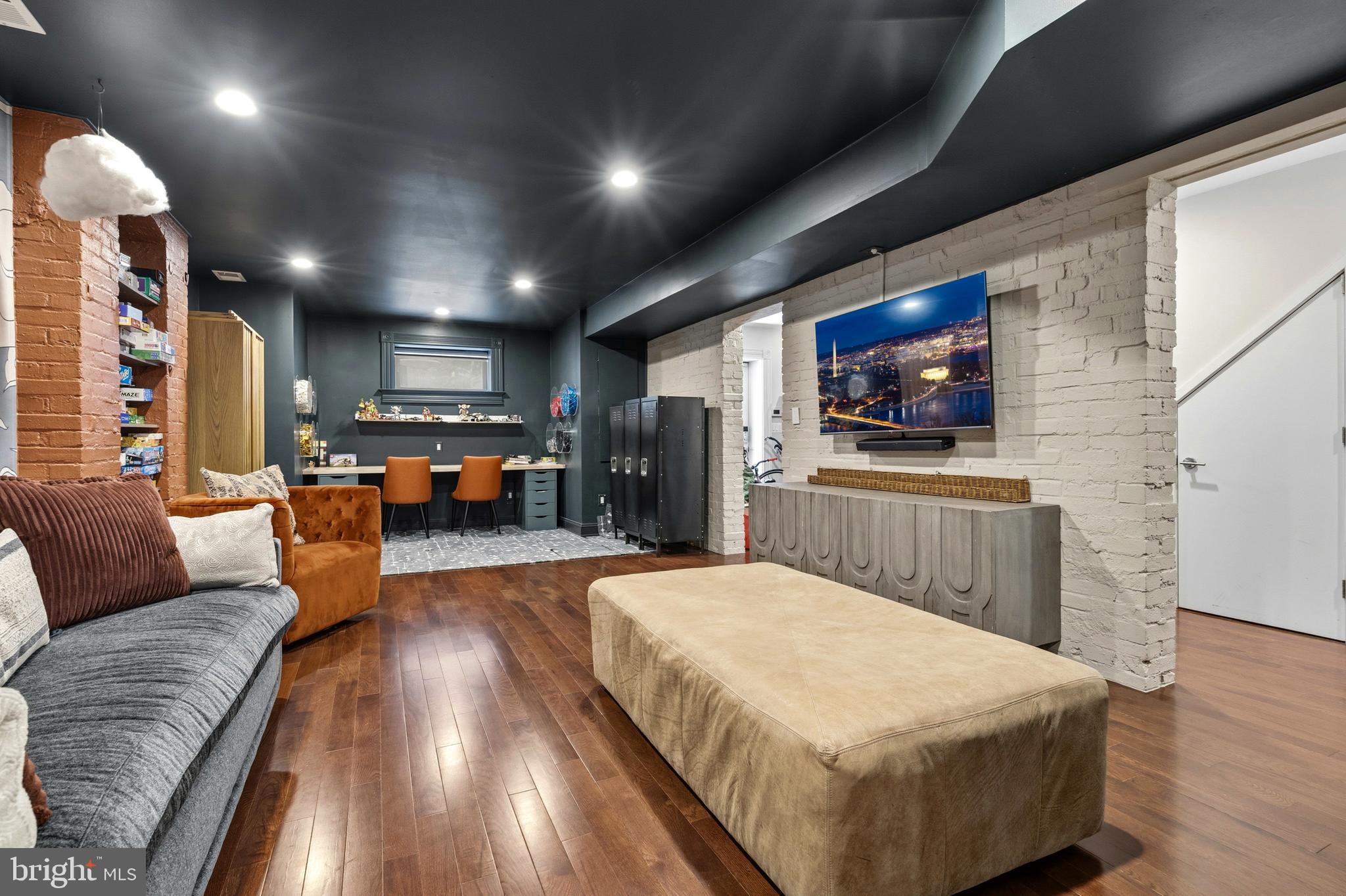 2121 R Street Northwest Washington, DC 20008 - Photo 41 of 47