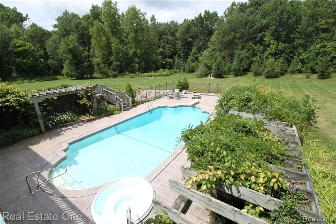 3851 Delano Road Oxford, MI 48371 - Photo 67 of 76 IMG_3924.JPG