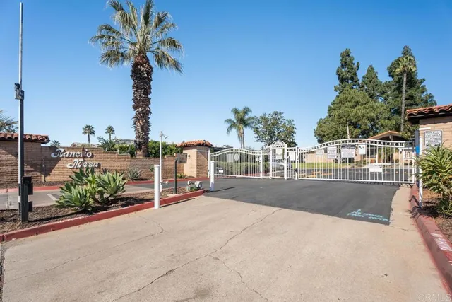 $189,000 | 450 East Bradley Avenue, Unit 80, El Cajon, CA 92021