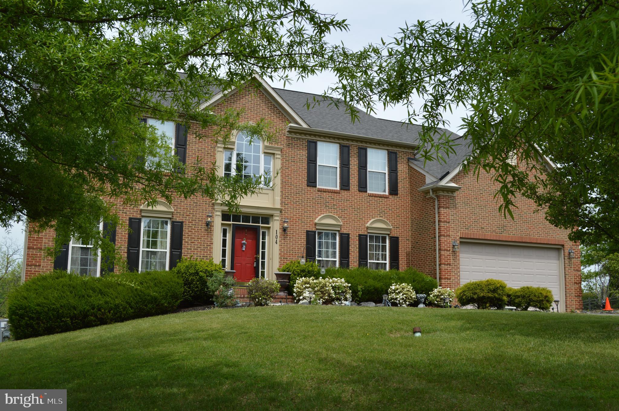 104 Fawn Hill Road Hanover, PA 17331 - Photo 4 of 56