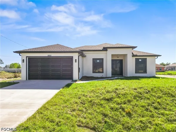 $2,300 | 2803 44th Street Southwest, Lehigh Acres, FL 33976