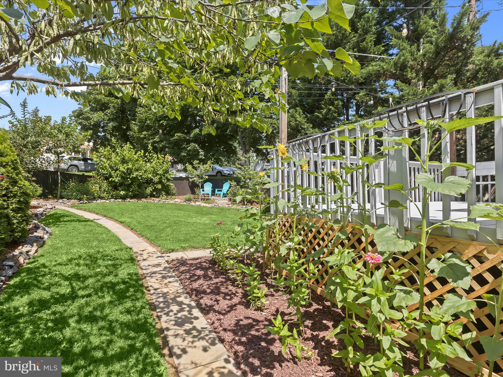 8 Edmondson Ridge Road Catonsville, MD 21228 - Photo 43 of 50 a view of an outdoor space