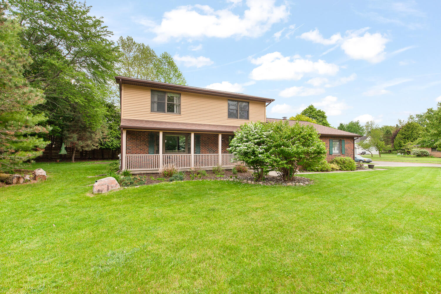 1302 North Freer Road Chelsea, MI 48118 - Photo 4 of 65 132 N Freer Rd - Chelsea - 1044