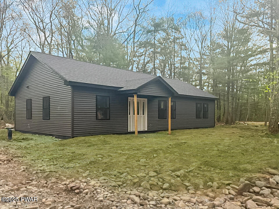 146 Mohawk Road Shohola, PA 18458 - Photo 3 of 28 Front 2