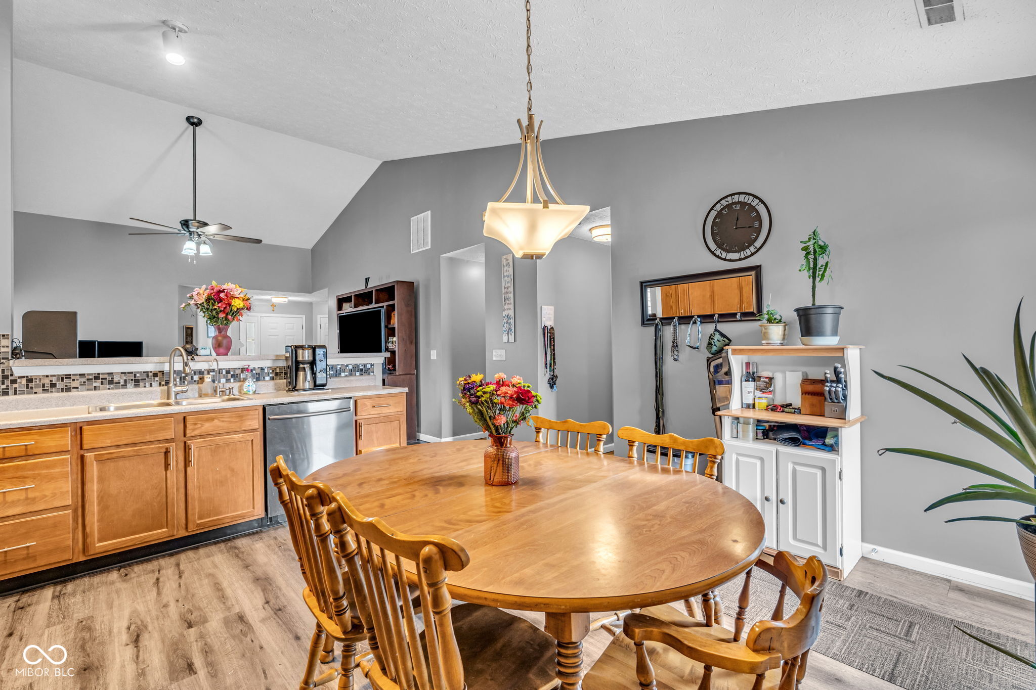 5732 Long Ridge Place Indianapolis, IN 46221 - Photo 23 of 37 Gallery Image 23