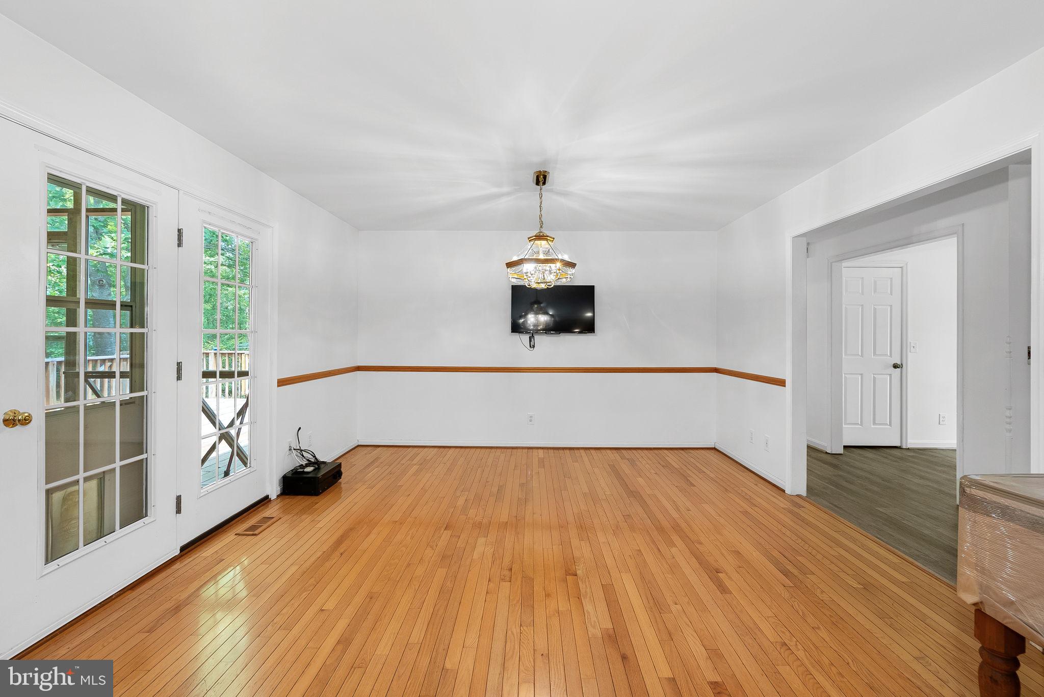 18299 Ragtop Road Jeffersonton, VA 22724 - Photo 14 of 60