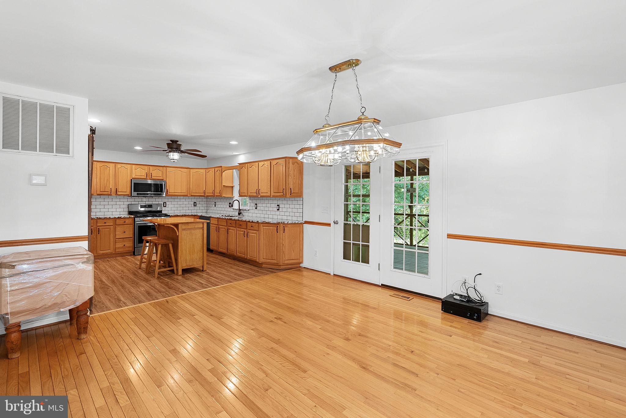 18299 Ragtop Road Jeffersonton, VA 22724 - Photo 16 of 60