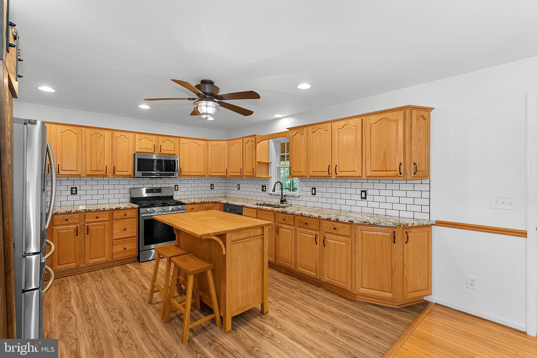 18299 Ragtop Road Jeffersonton, VA 22724 - Photo 18 of 60