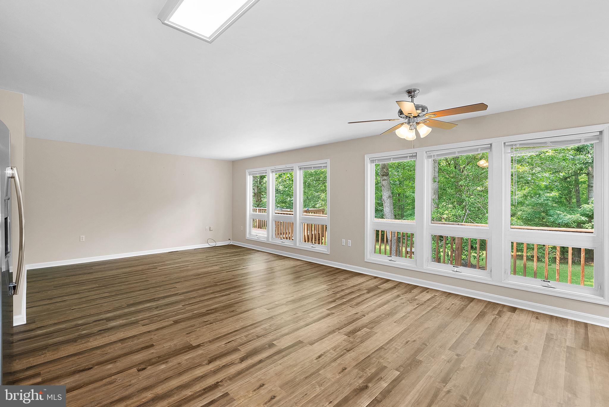 18299 Ragtop Road Jeffersonton, VA 22724 - Photo 36 of 60 Apartment Great Room