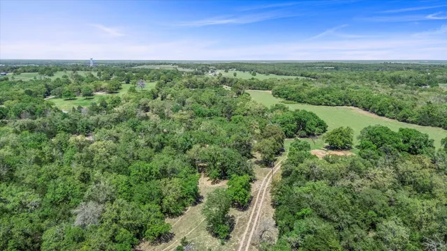 $999,999 | 889 County Road 238, Cameron, TX 76520