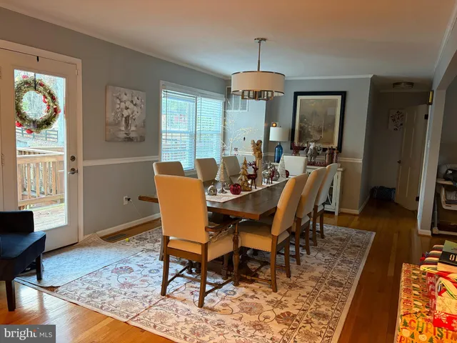 $975,000 | 41321 Red Hill Road, Leesburg, VA 20175