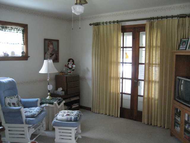 896 Vernon Road Columbus, OH 43209 - Photo 15 of 18