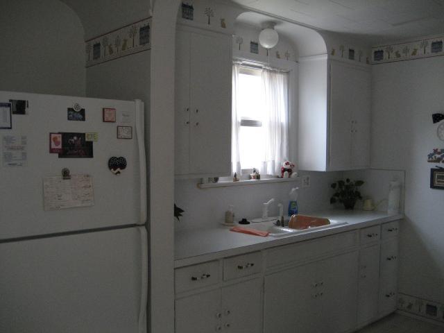 896 Vernon Road Columbus, OH 43209 - Photo 9 of 18