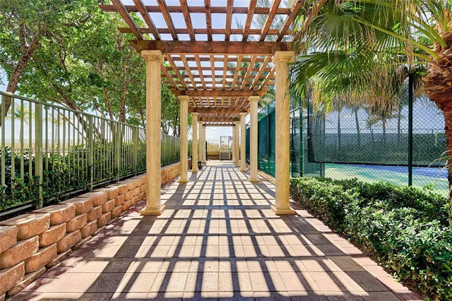 $5,900 | 2080 South Ocean Drive, Unit 111, Hallandale Beach, FL 33009