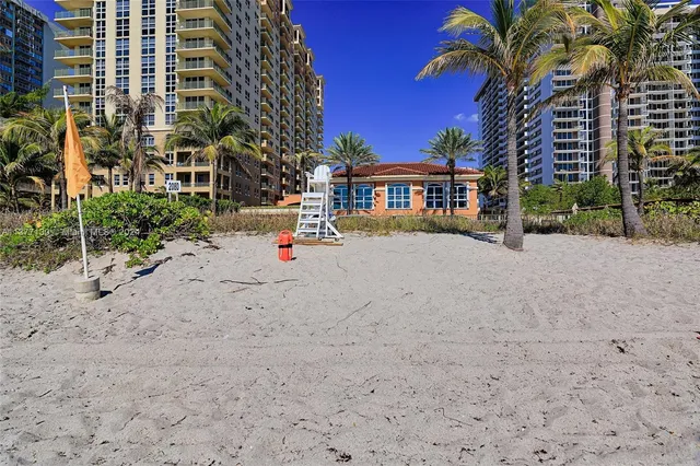 $5,900 | 2080 South Ocean Drive, Unit 111, Hallandale Beach, FL 33009