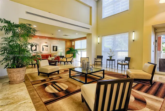 $5,900 | 2080 South Ocean Drive, Unit 111, Hallandale Beach, FL 33009